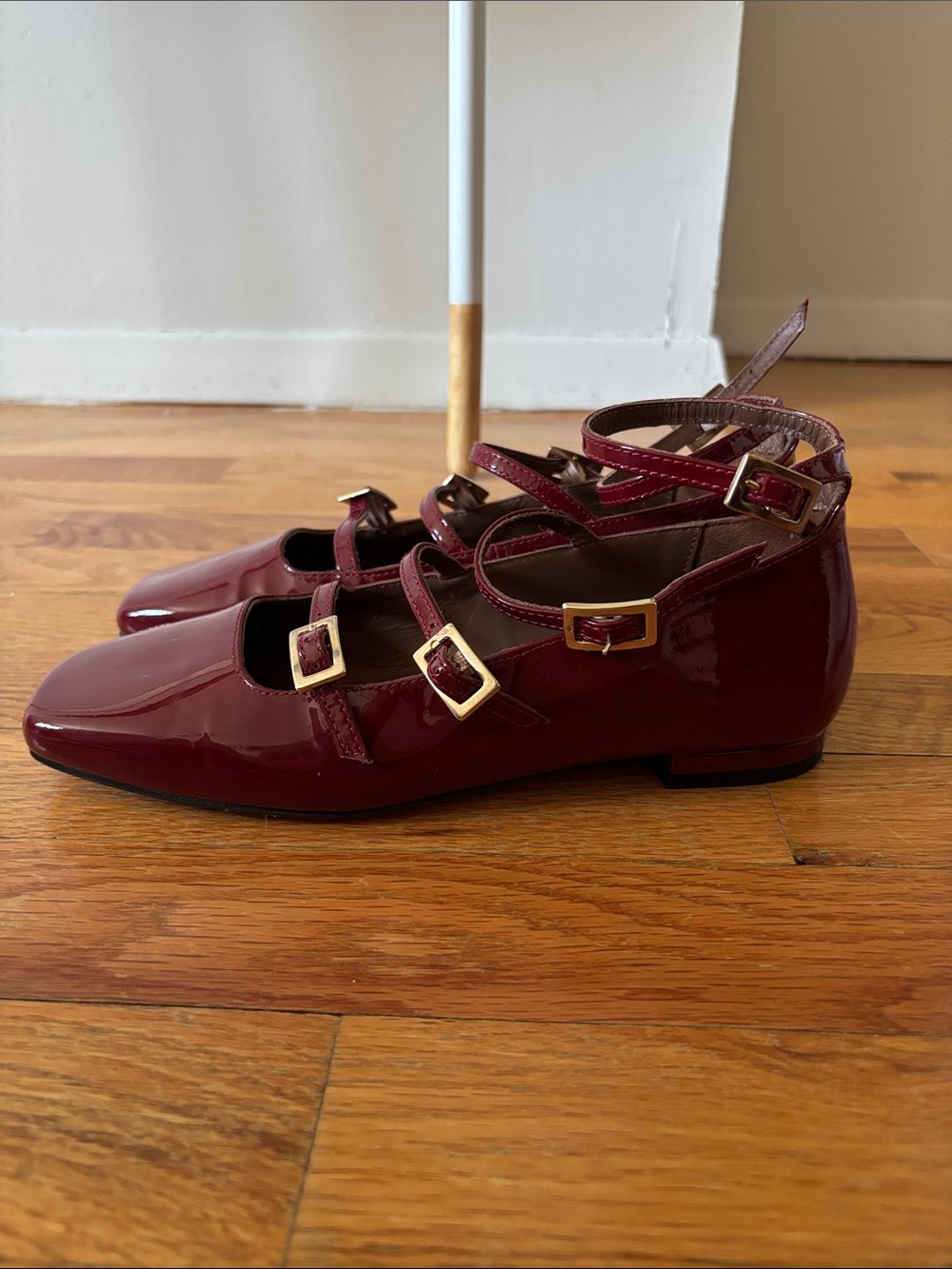 ALOHAS Luke Onix Wine Burgundy Leather Ballet Flats - Picture 5 of 6
